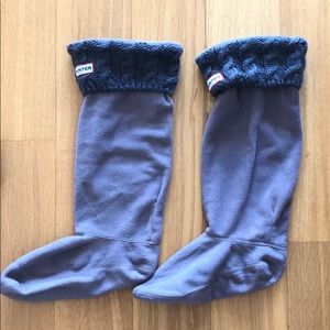 6 Stitch Cable Knitted Cuff Tall Boot Socks: Grey